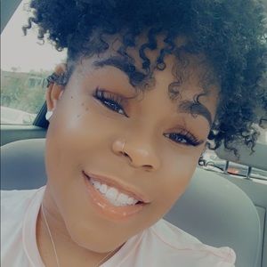 Meet your Posher, Jassie Faye